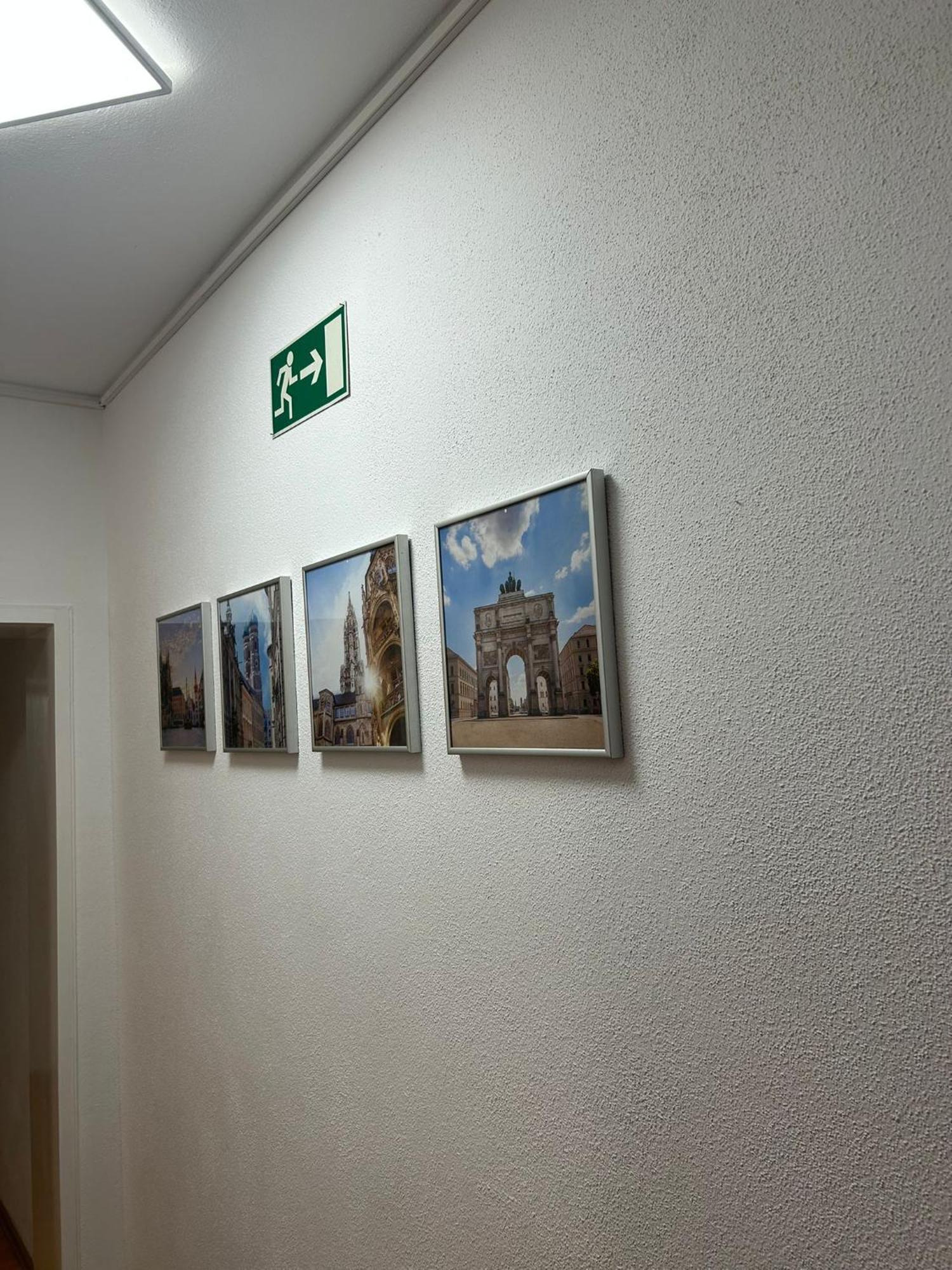 Hotel-pension Asta Guest house